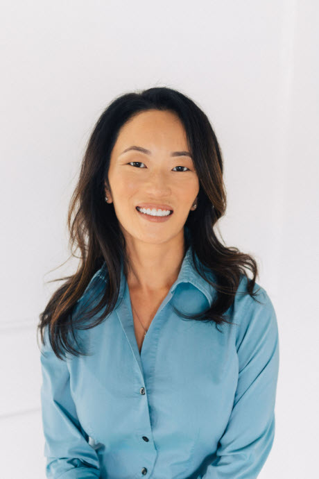 Amanda McLaughlin, APRN, CRNA, mobile aesthetic provider serving Miami-Dade, Broward, and Palm Beach counties